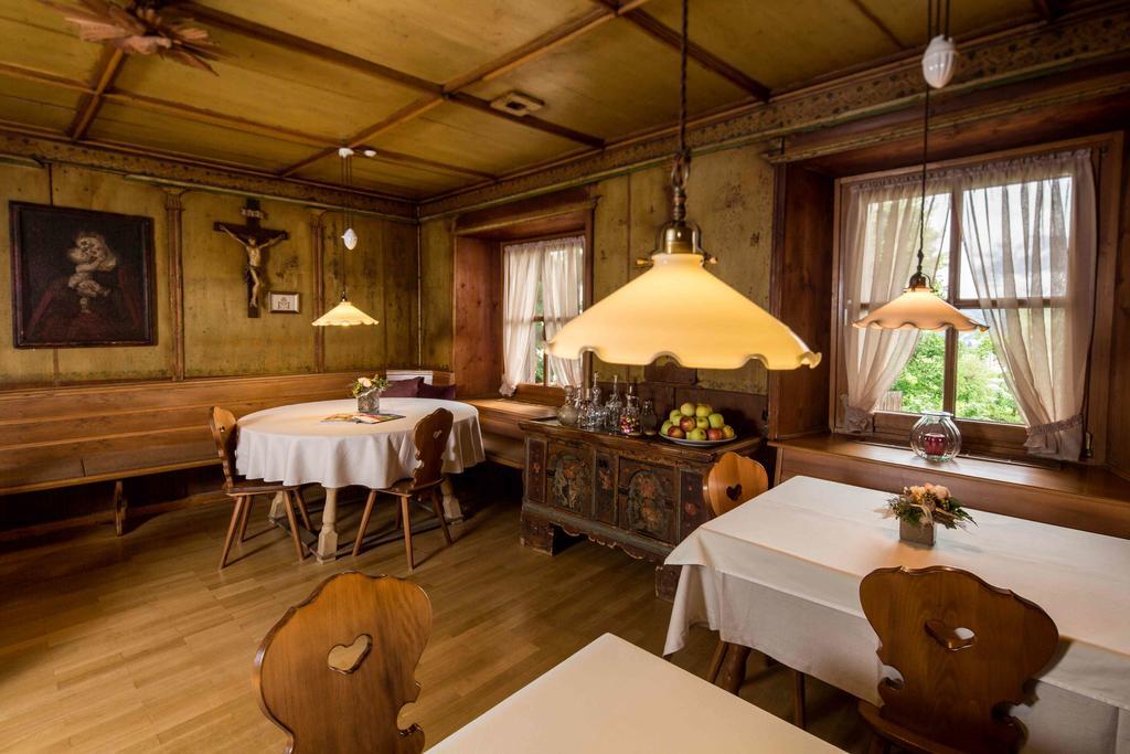 Pension An Der Linde Lagundo Exterior foto